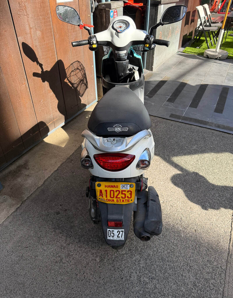 Genuine Scooters 2023 White Buddy 50cc Moped (#B-99)