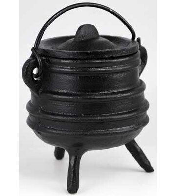 Ribbed Cast Iron Cauldron 3