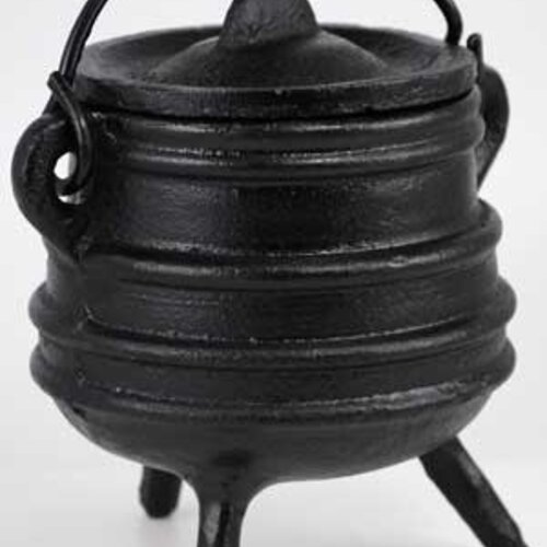 Ribbed Cast Iron Cauldron 3