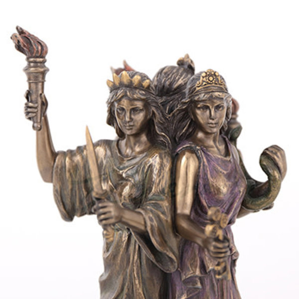 HECATE - GREEK GODDESS OF MAGIC