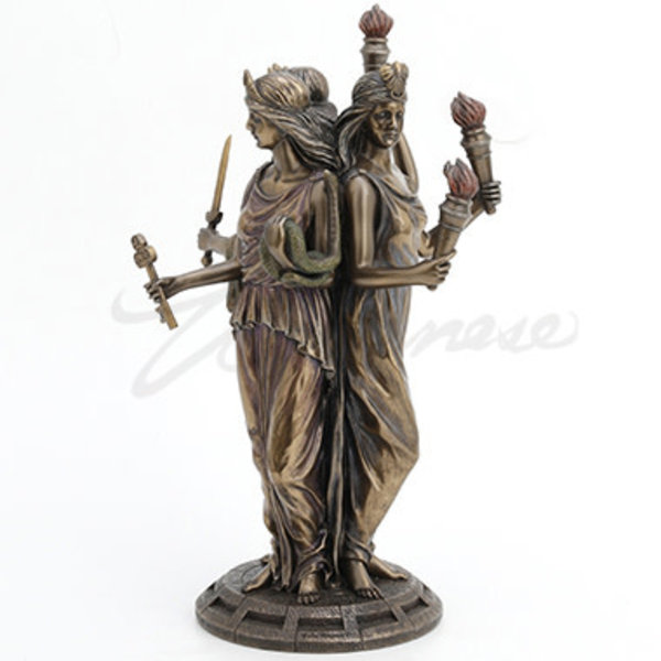 HECATE - GREEK GODDESS OF MAGIC
