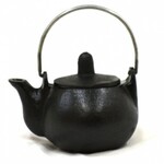 Cast Iron Kettle shape Cauldron with Lid 4" L