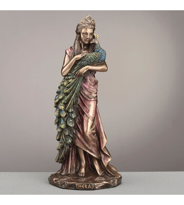HERA THE GREEK GODDESS OF WOMEN AND MARRIAGE