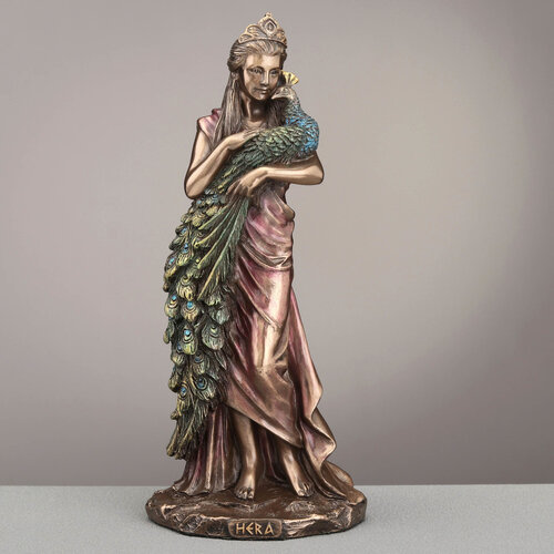 HERA THE GREEK GODDESS OF WOMEN AND MARRIAGE