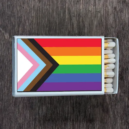 LQBTQ+ Flag Matchbox