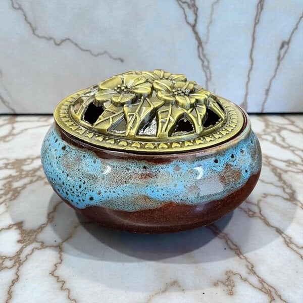 Ocean Design Ceramic Incense Burner Bowl with Lid – 3.75”