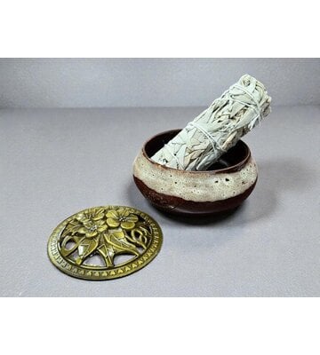 Smokey Brown Ceramic Incense Burner Bowl with Floral Lid – 3.75”