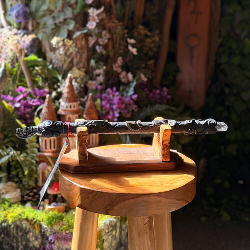 Wand of Shadow Majick by Penny Cabot
