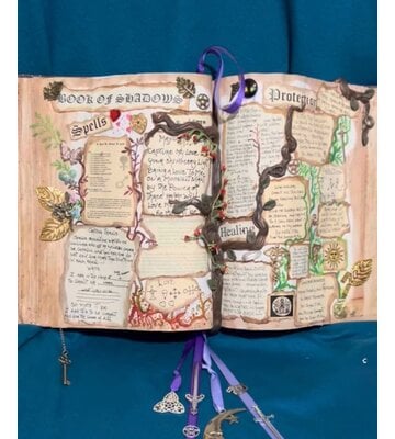 (SOLDOUT)Wall Hanging Book of Shadows by Laurie and Penny Cabot