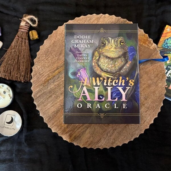 A Witch's Ally Oracle