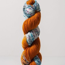 Urth Gusto Wool Carmen