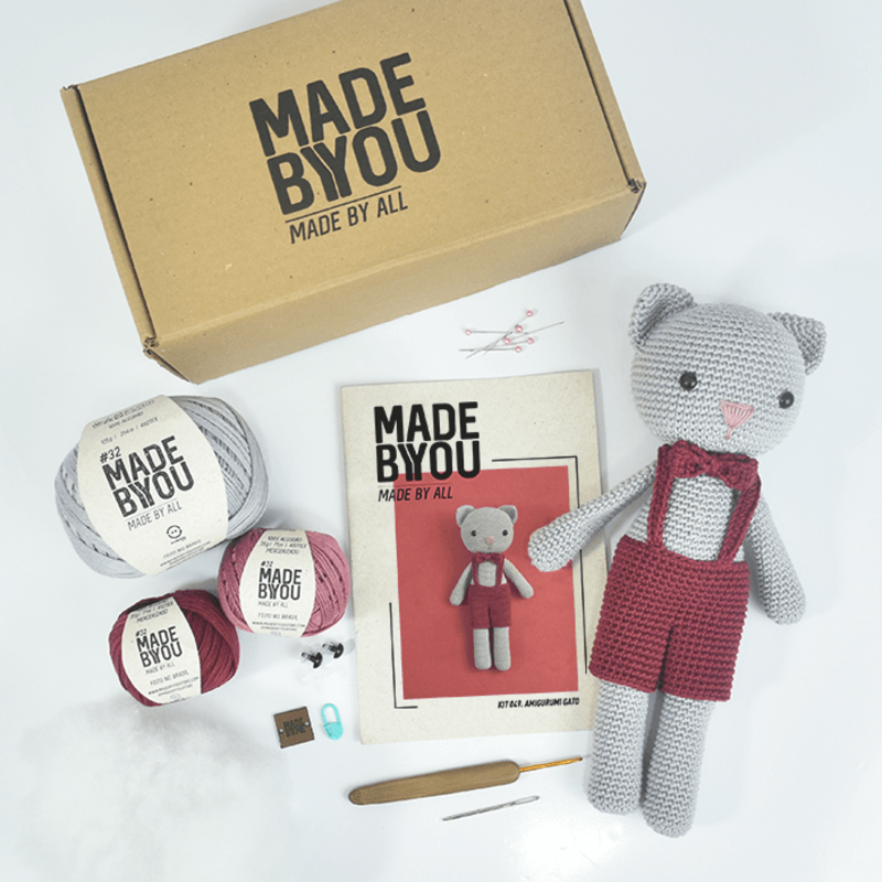 Circulo Circulo Amigurumi Made by You Kit