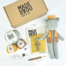 Circulo Circulo Amigurumi Made by You Kit