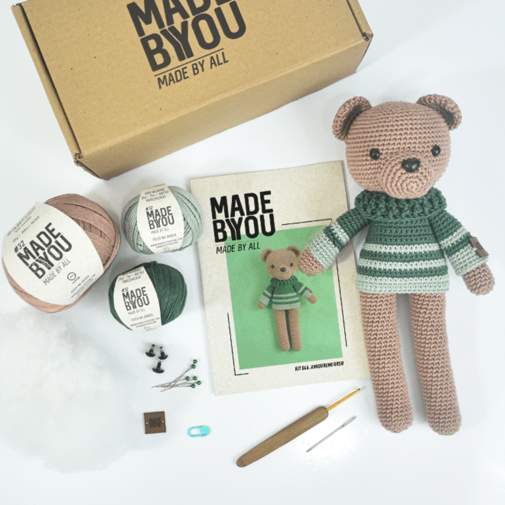 Circulo Amigurumi Made by You Kit