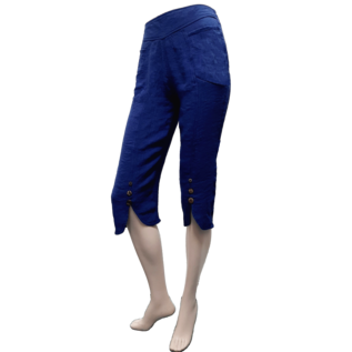 P14  3/4 pants with vertical cut