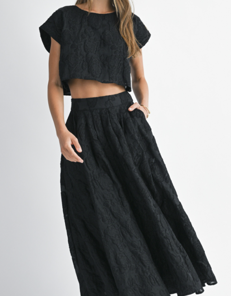 Black Crepe Crop