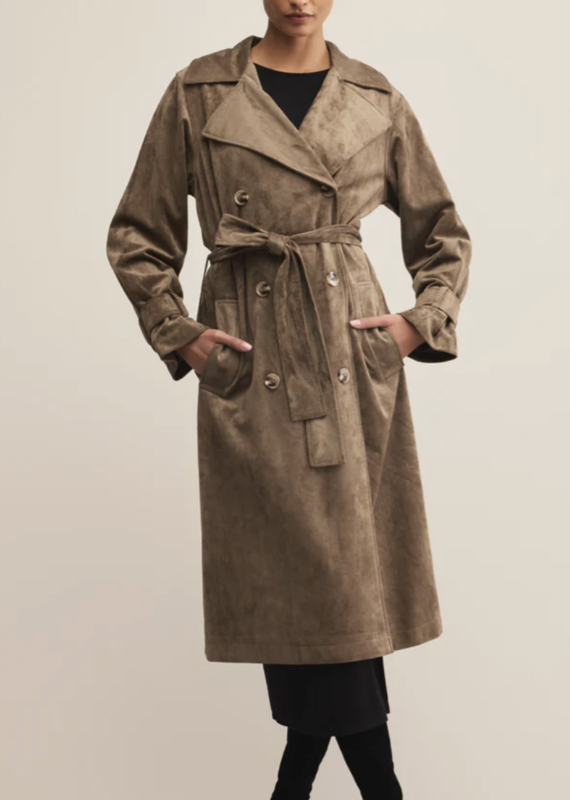 Dorian Suede Trench Retreat