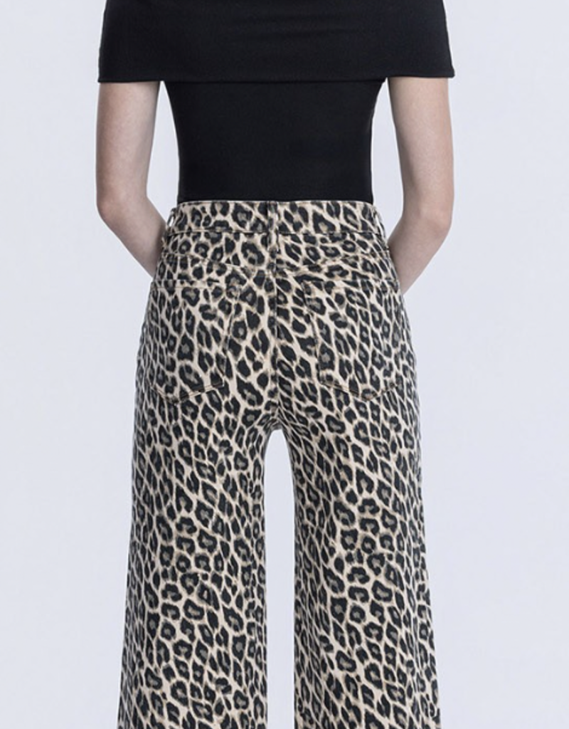 Leopard Jeans
