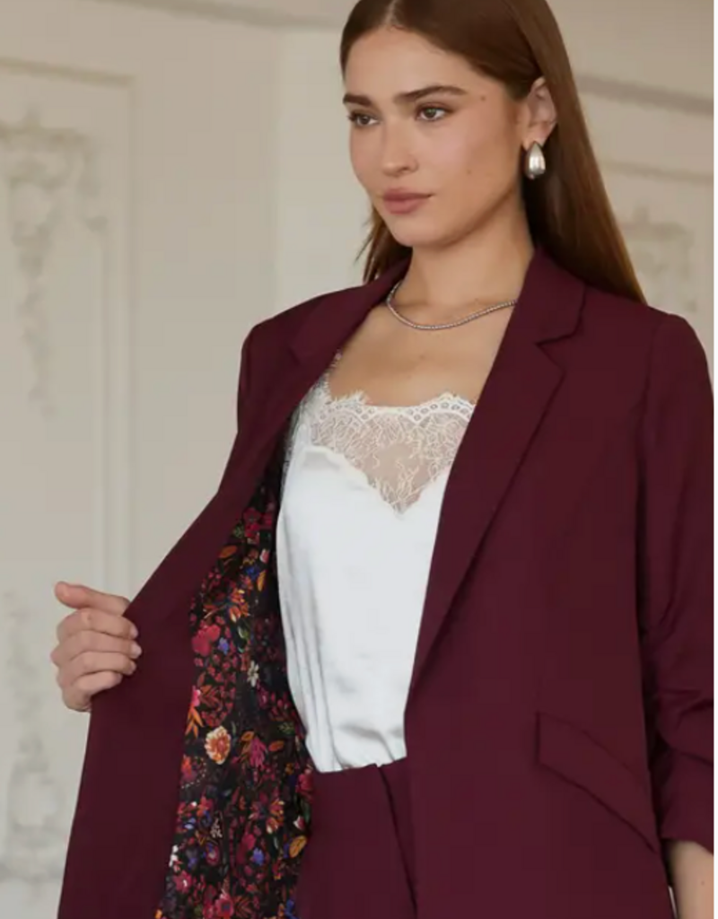 24722- Best Blazer