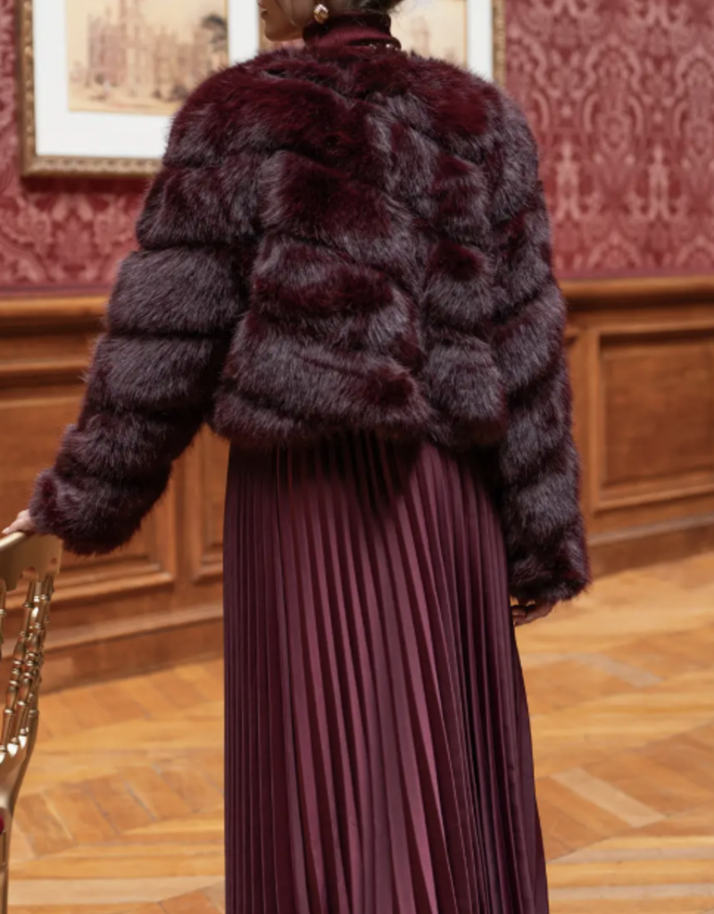 Paula short faux fur jacket