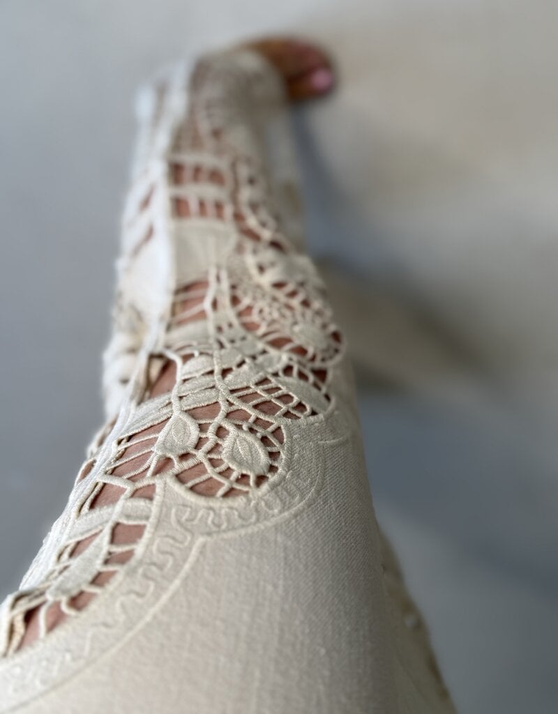 HIGH RISE LACE WIDE LEG