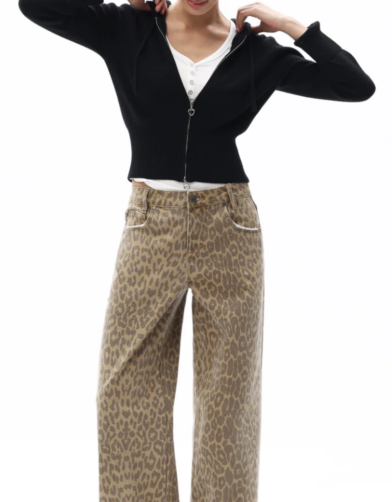 Mid Rise Leopard Straight Denim