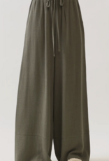 Wide Leg Pant
