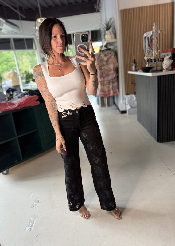 Eyelet Scallop Top