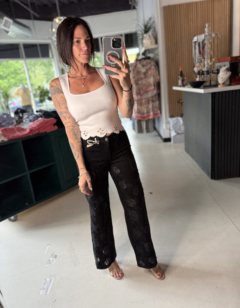 Eyelet Scallop Top