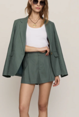 \ Vantage Linen Short