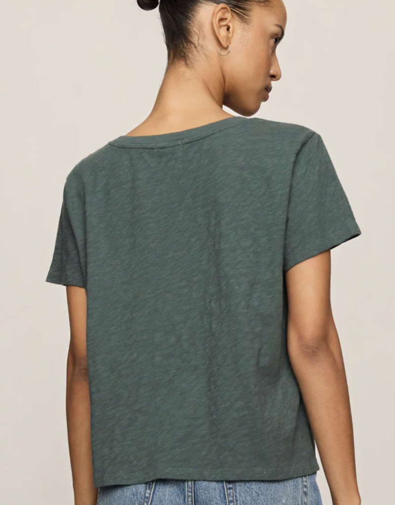 Nomad V Neck T