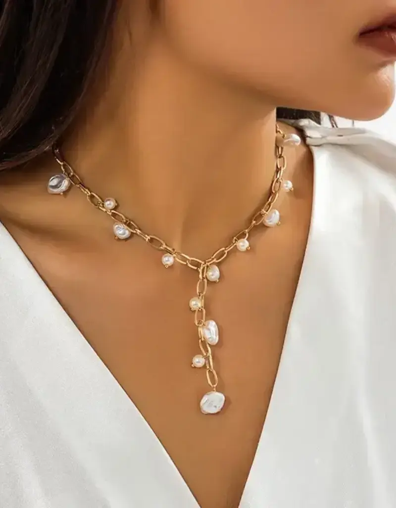 Boho Pearl Necklace