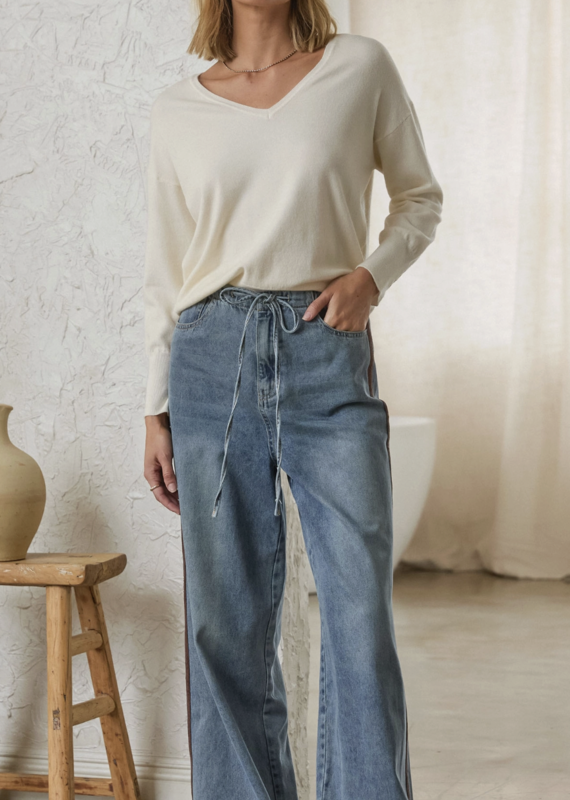 Denim Pants with Contrast