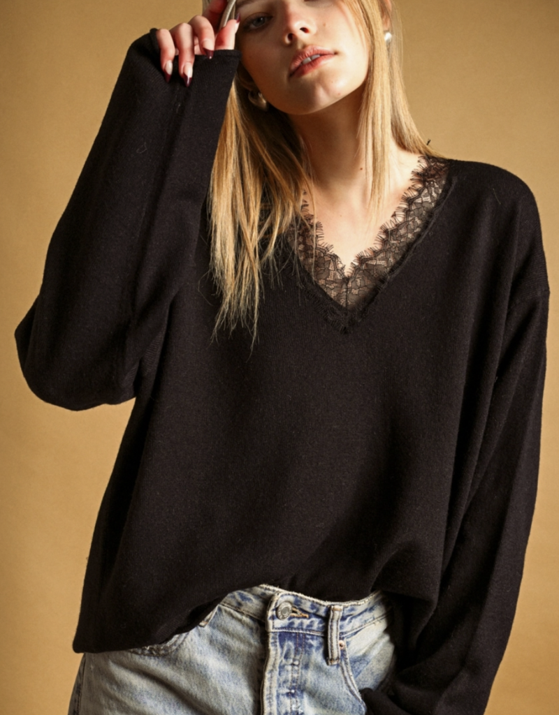 LONG SLEEVE LACE CONTRASTED KNIT TOP