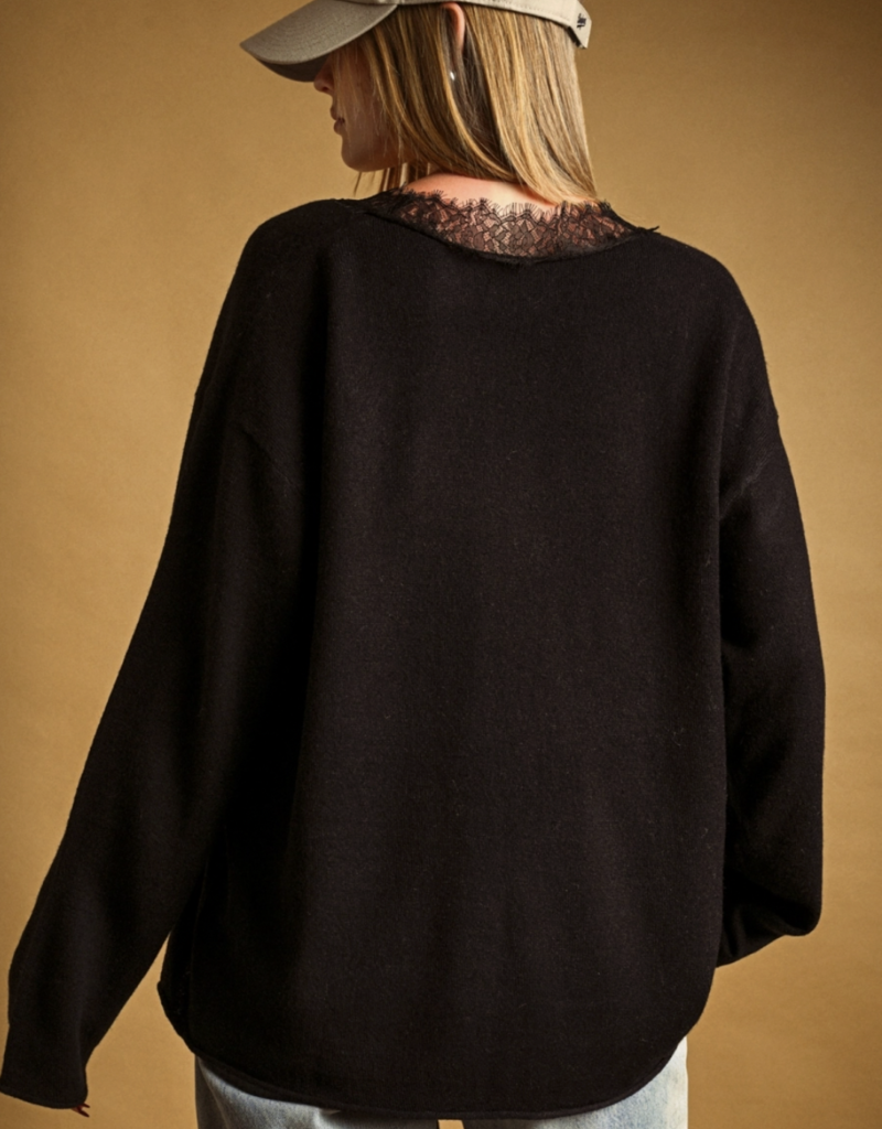 LONG SLEEVE LACE CONTRASTED KNIT TOP