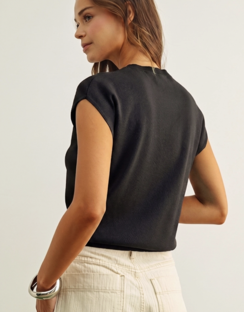 ROUND NECK CAP SHORT SLEEVE KNIT TOP