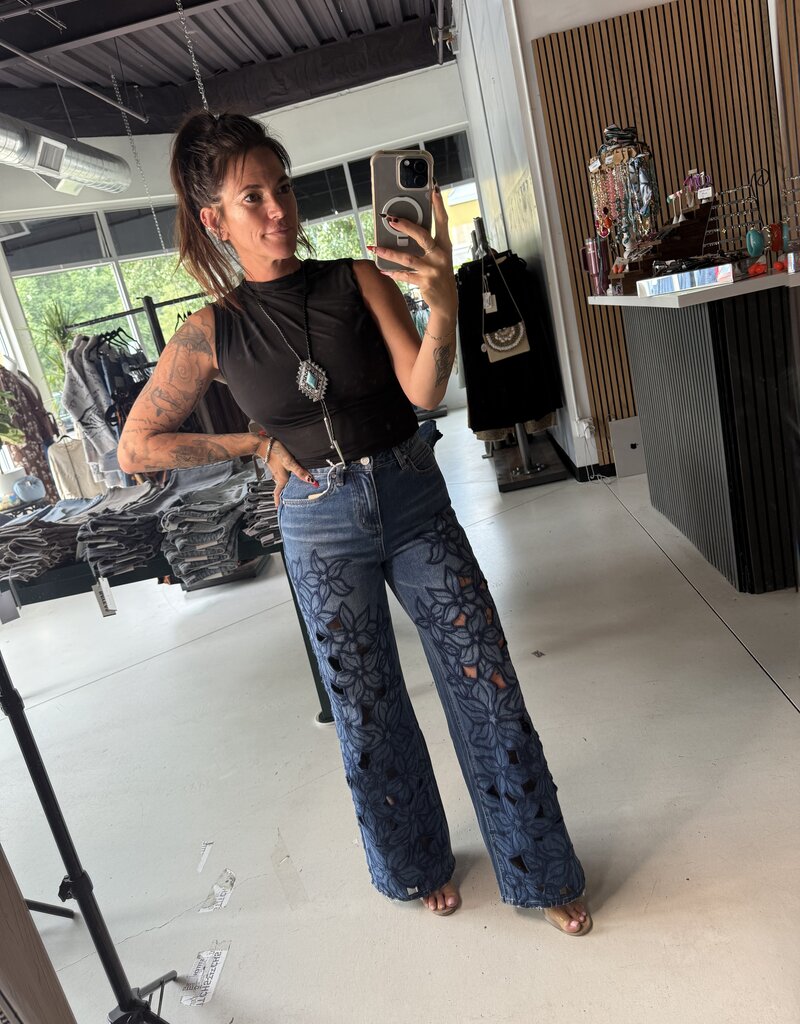 Cut Out Jeans
