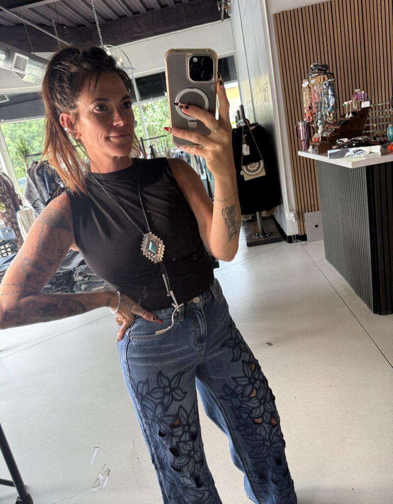 Cut Out Jeans
