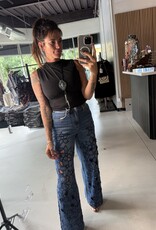 Cut Out Jeans