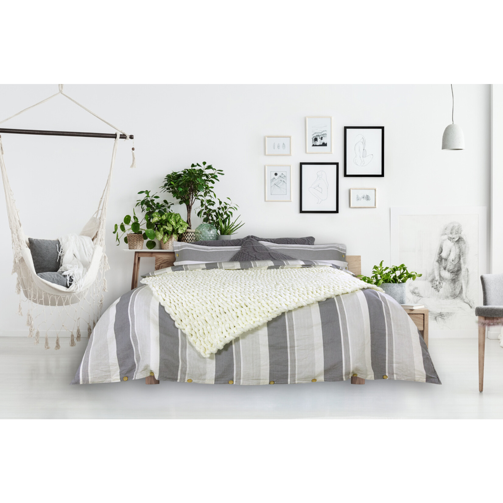 Brevan Mini Duvet Set -