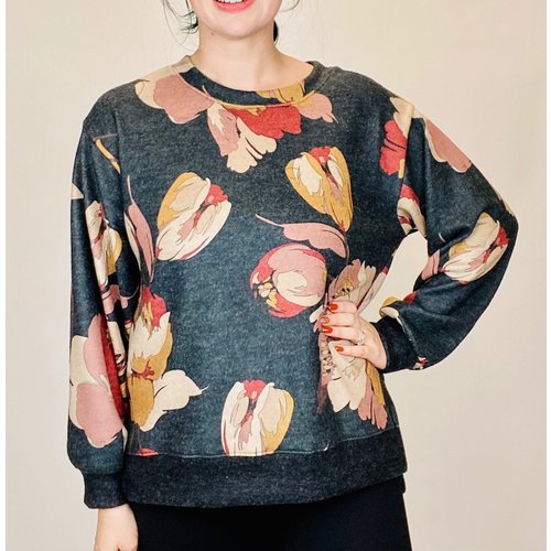 Nally & Millie Floral Evergreen Nally & Millie Floral Evergreen