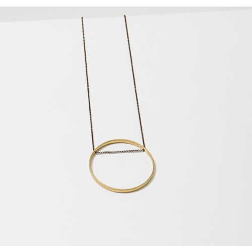 Larissa Loden Larissa Loden Horizon Circle Necklace Medium Larissa Loden Larissa Loden Horizon Circle Necklace Medium