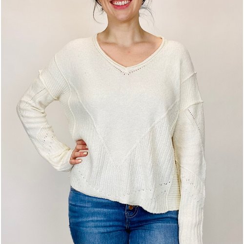 Hem & Thread Hem and Thread Tex V Neck Oversize Swtr Ivory Hem & Thread Hem and Thread Tex V Neck Oversize Swtr Ivory