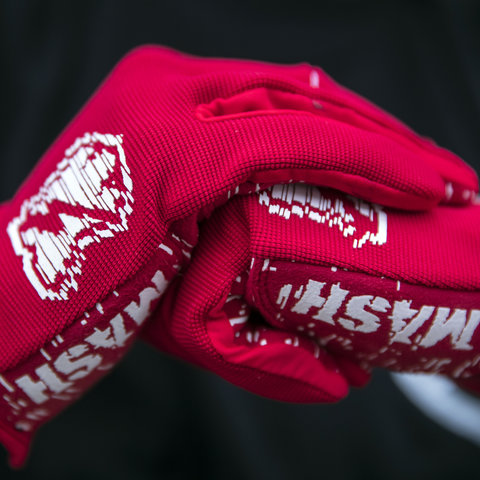 MASH GLITCH GLOVES Red MASH GLITCH GLOVES Red
