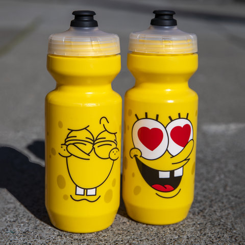 MASH Sponge V5 22 oz Purist Bottle MASH Sponge V5 22 oz Purist Bottle
