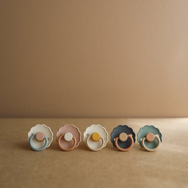 MUSHIE Suce Frigg Daisy Mushie