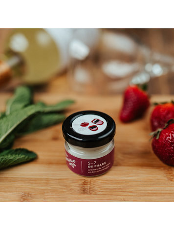 Bougies de soya dans la prairie