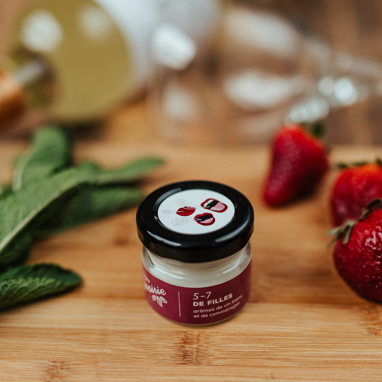 DANS LA PRAIRIE SOY CANDLE