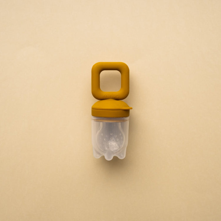 Minika Minika Silicone Feeder Teether