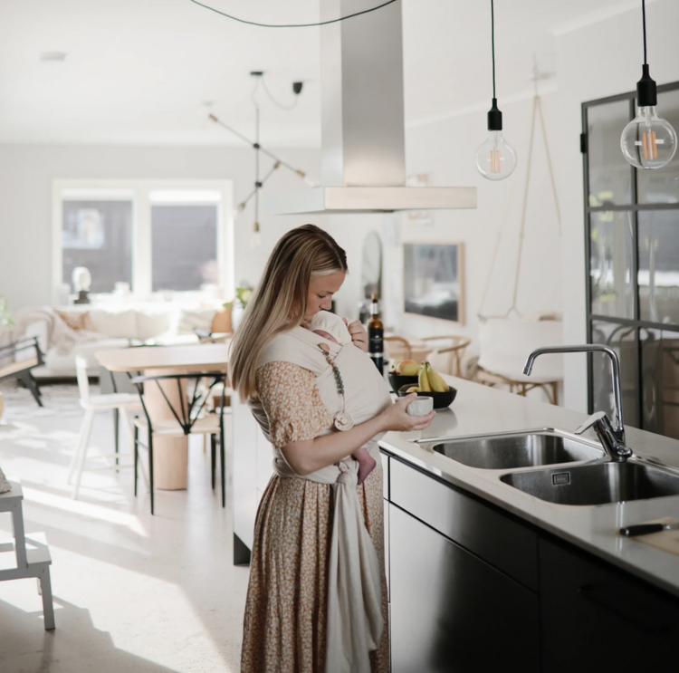 MUSHIE Mushie Baby Wrap